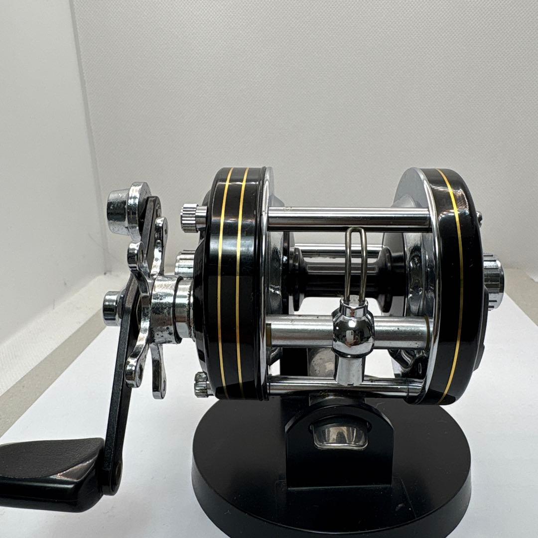 ダイワミリオネア5000 ベイトリール