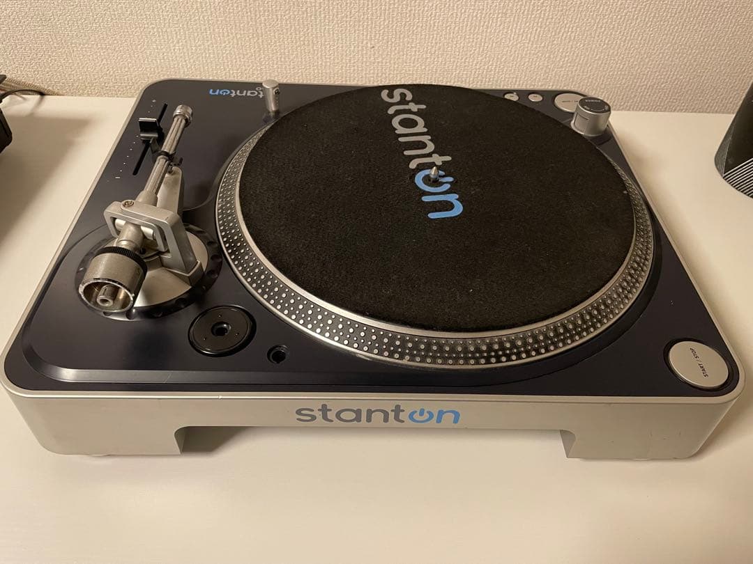 stanton T.60ターンテーブル