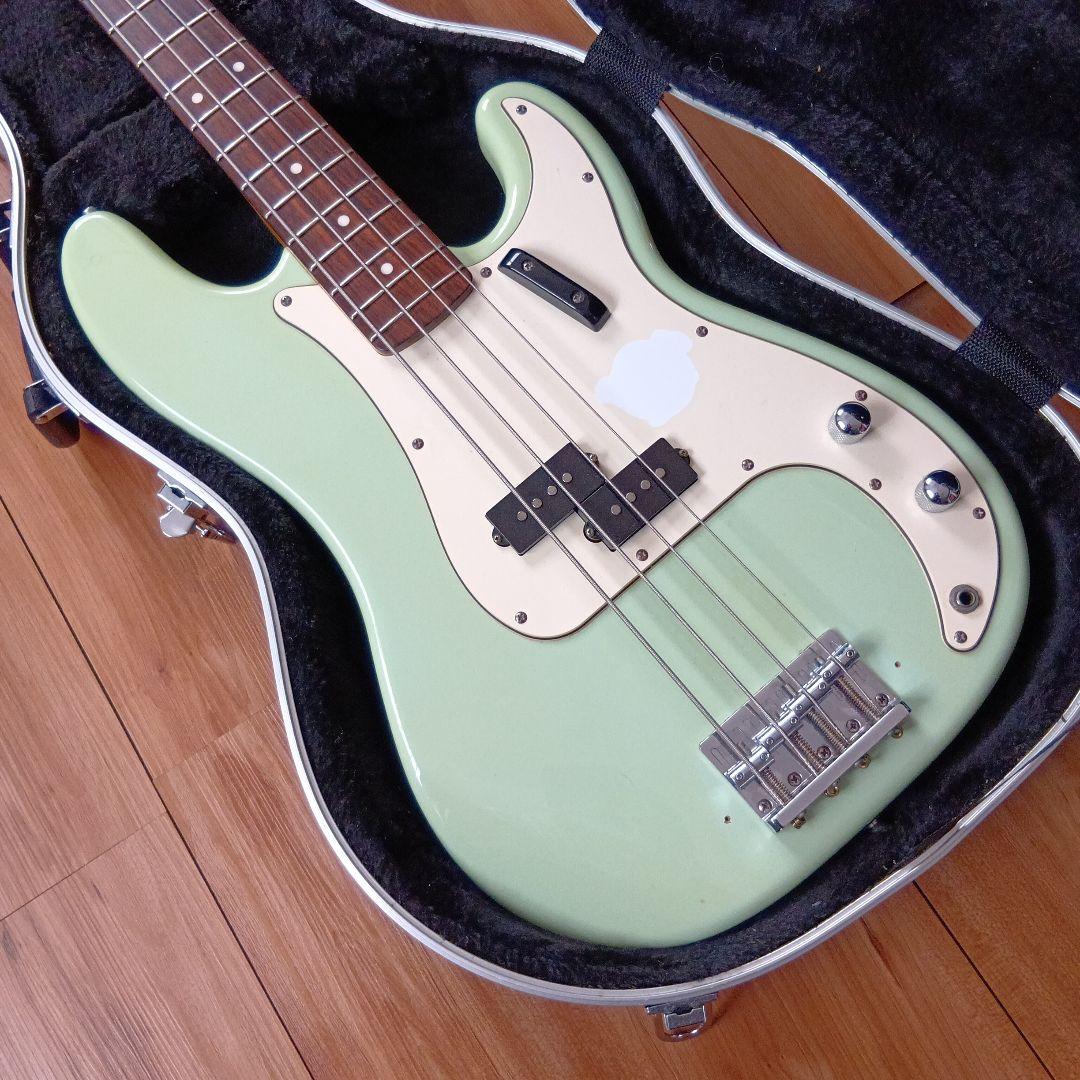 ベース Squier by Fender Classic Vibe PB
