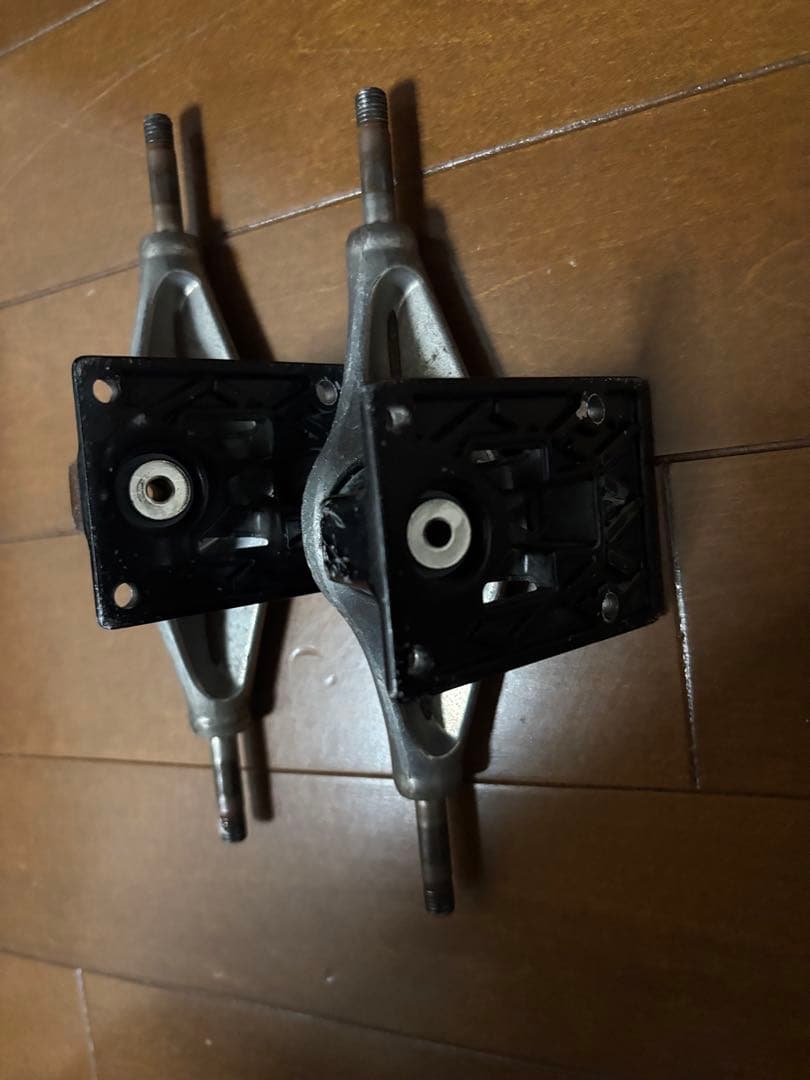 スケートボード トラック　ベンチャー堀米雄斗モデル