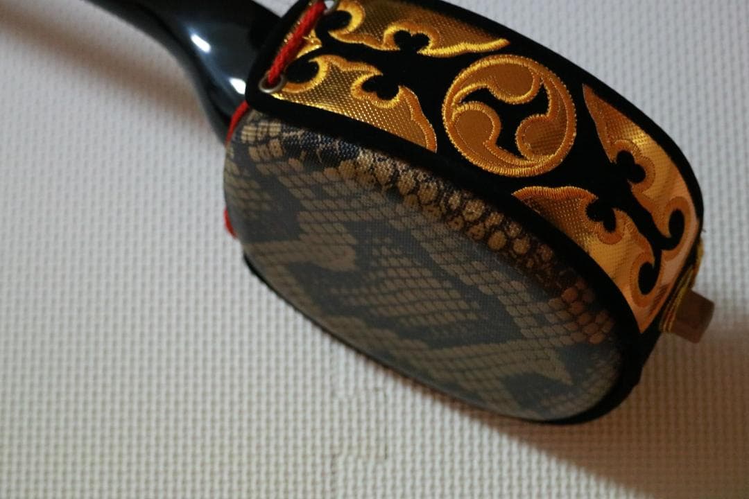 沖縄三線セット（人工皮張り）初心者に必要なお得な付属品付 新品未使用