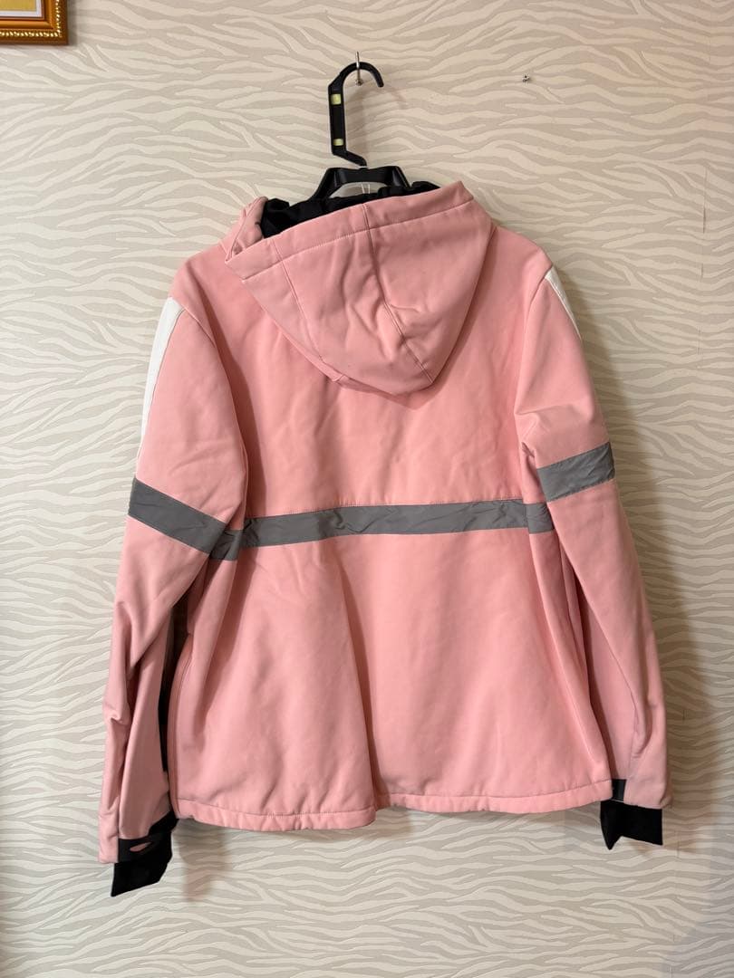 【クリーニング済み】韓国ブランド ARCTIC QUEEN スノボウェア ピンク