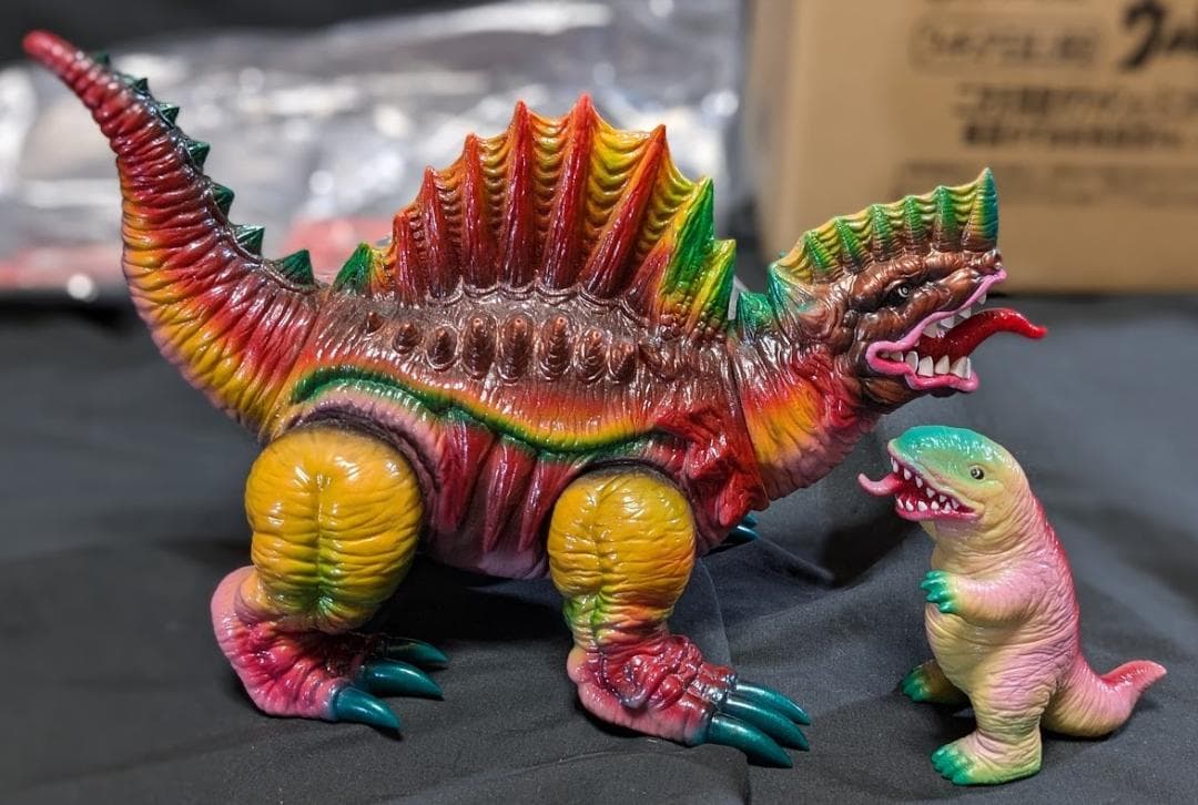 楳図かずお版ガヴァドンa＆b（フューチャーモデルズ／アート・ストーム）２体セット