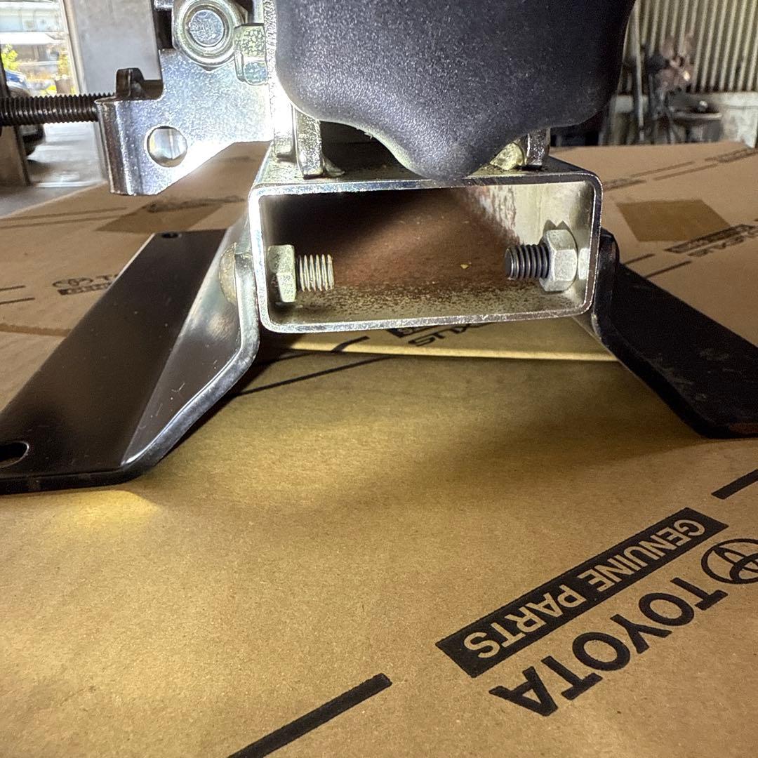 振れ取り台　PWT