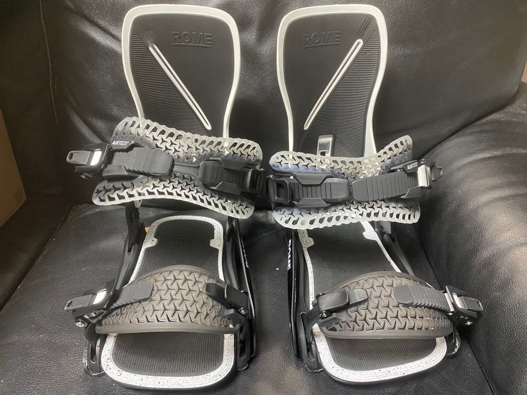 2025モデル　ROME スノーボードビンディング