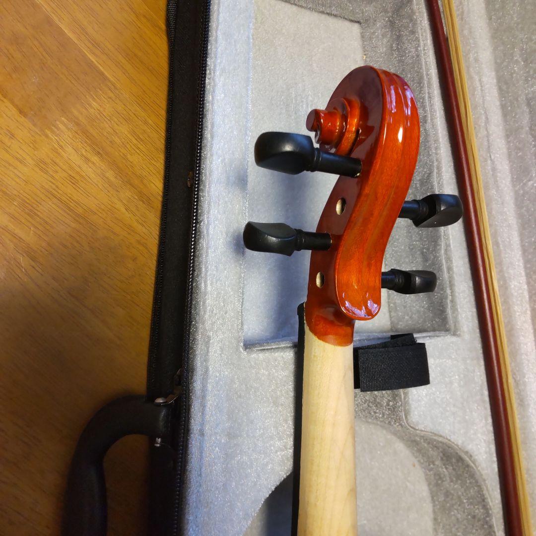 新品！格安！オレンジ 4/4バイオリンAV-10本体 弓 ハードケース、弦、付き