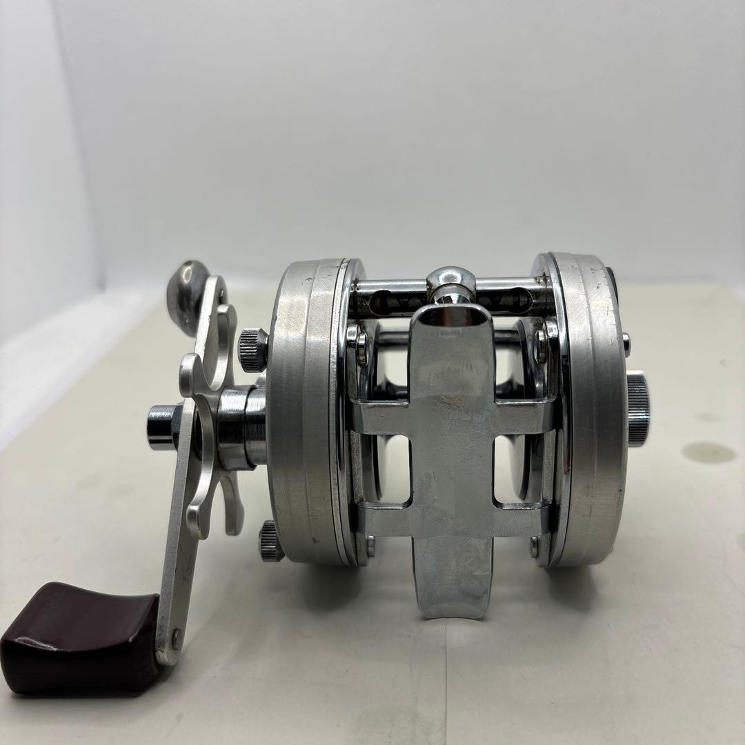 ダムクイック700B