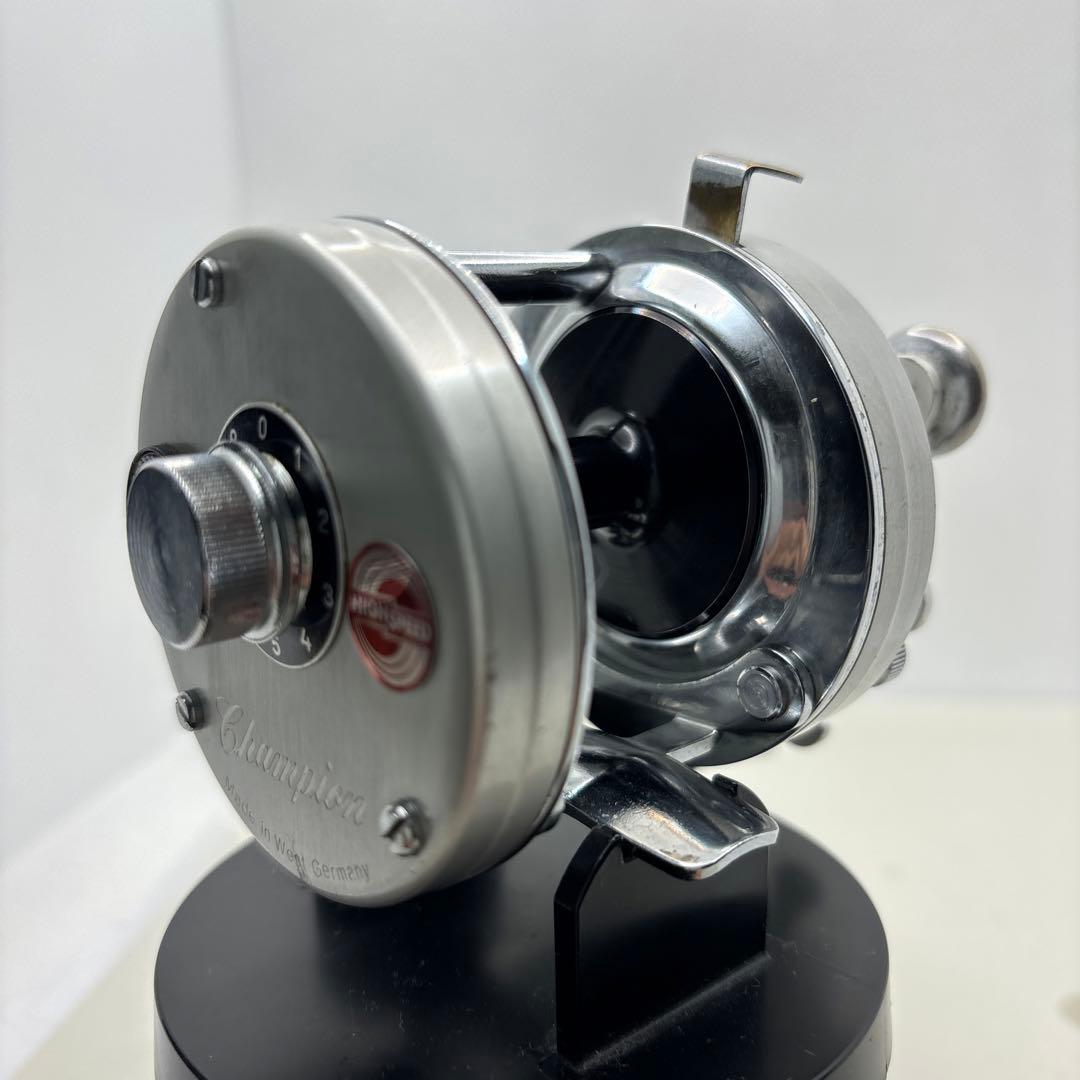 ダムクイック700B