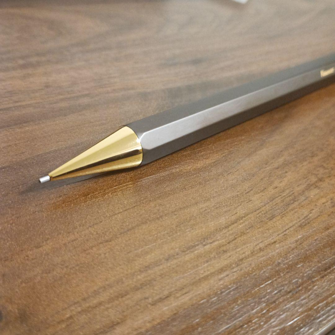 伊東屋カヴェコスペシャル本体