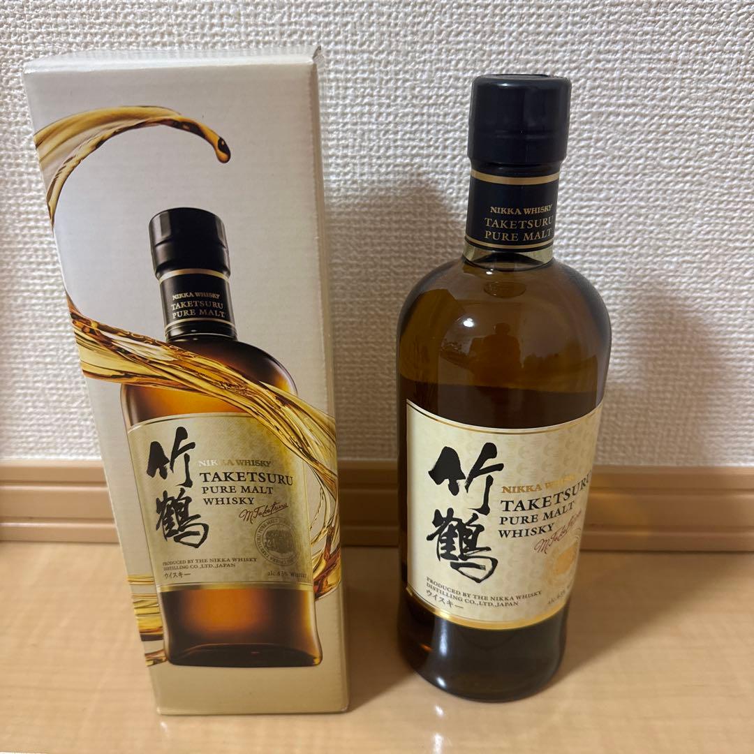 竹鶴 TAKETSURU PURE MALT WHISKY 700ml