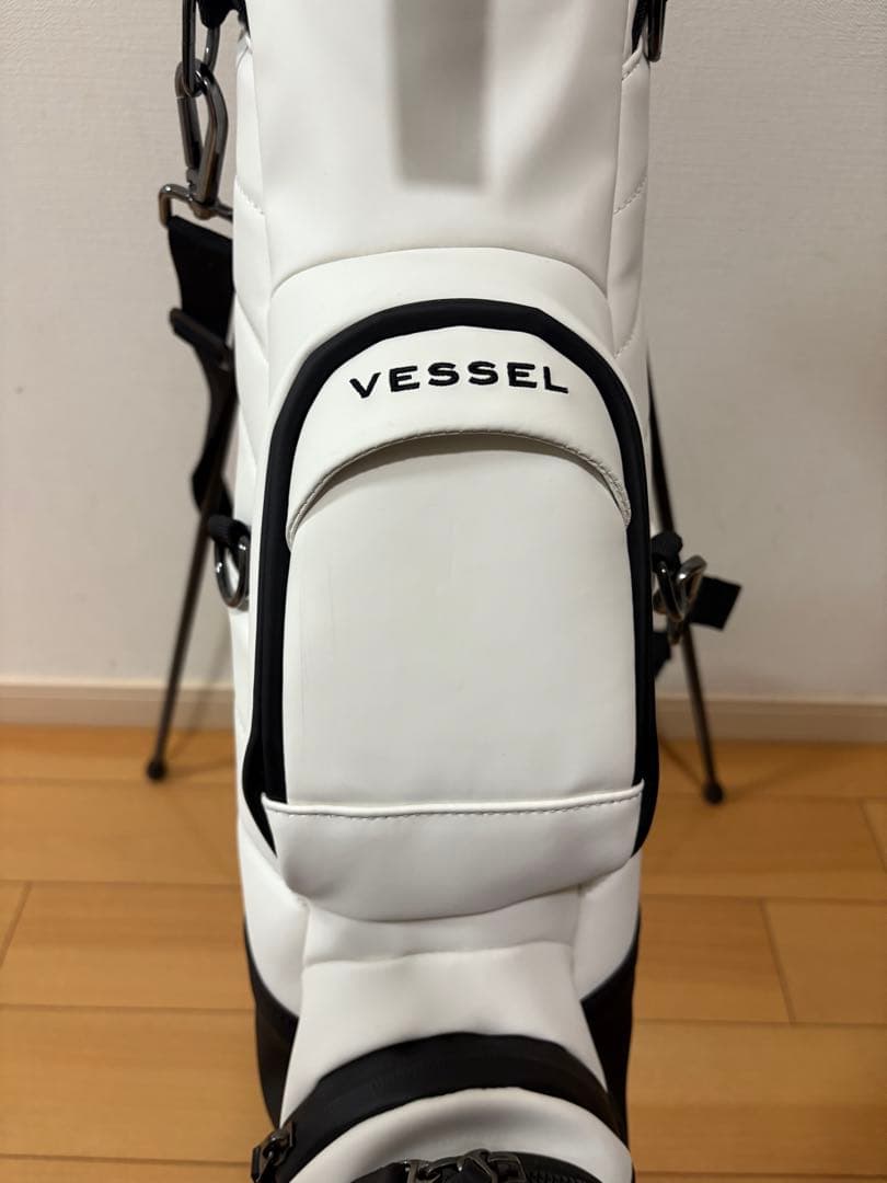 VESSELベゼル スタンドバック、ペンシルバック WH×BK