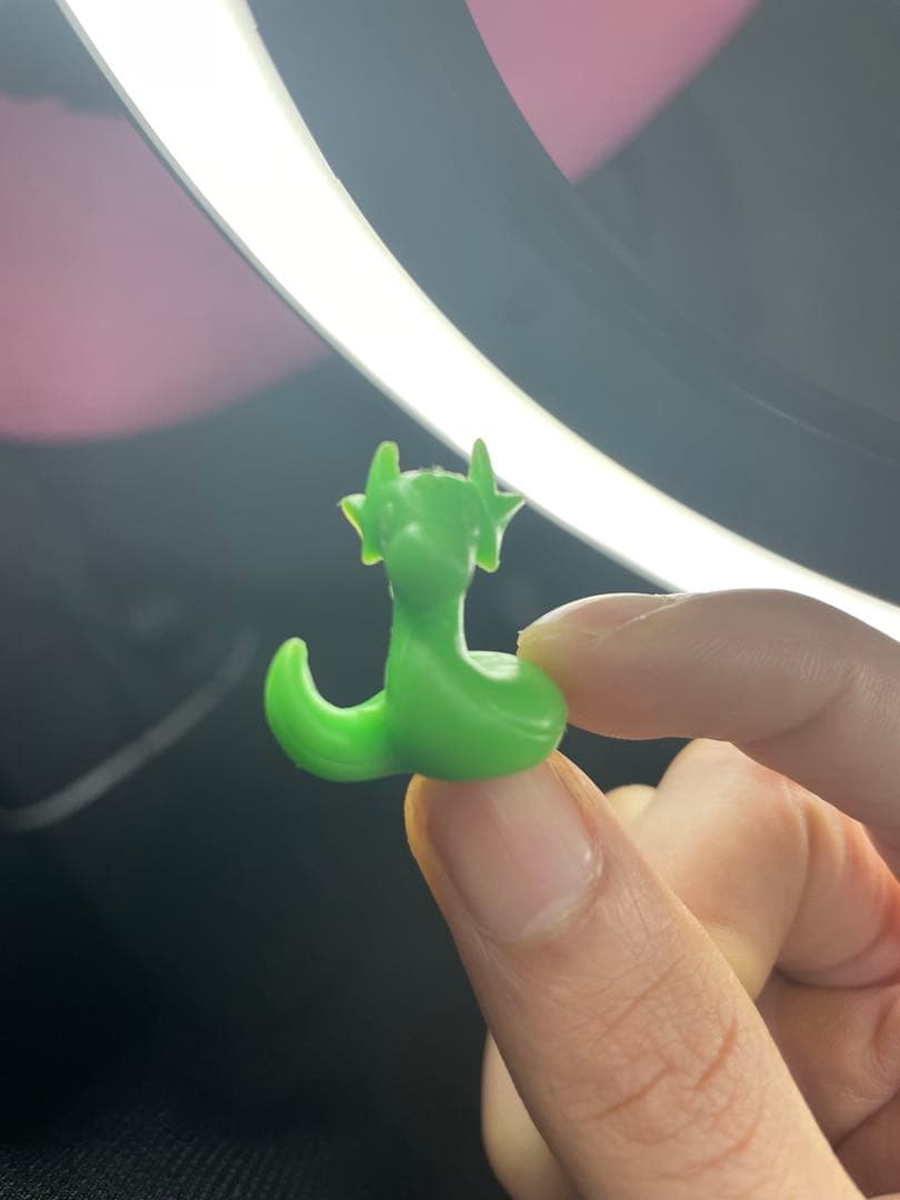 ポケモン フィギュア 25 体セット無料のマスターボール付き