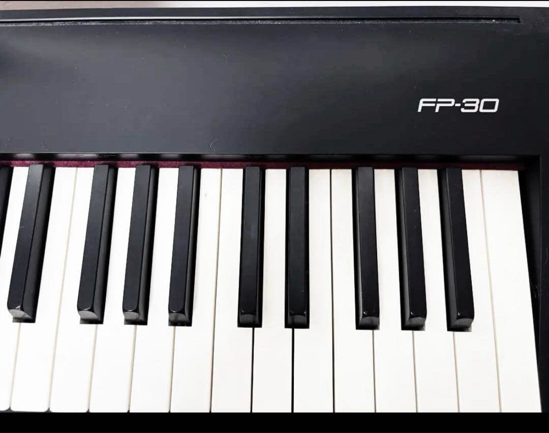 ローランド FP-30（本体、純正スタンド・ペダル）