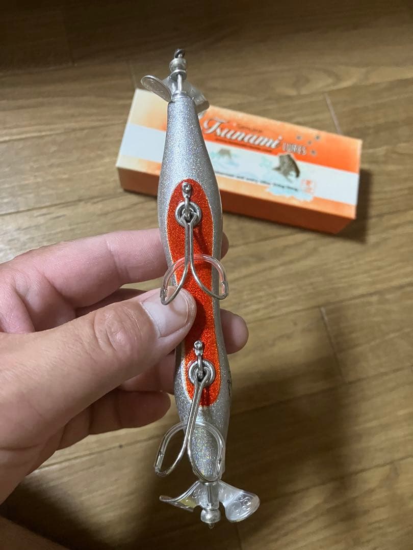 津波ルアーズ　キリン？？新品②