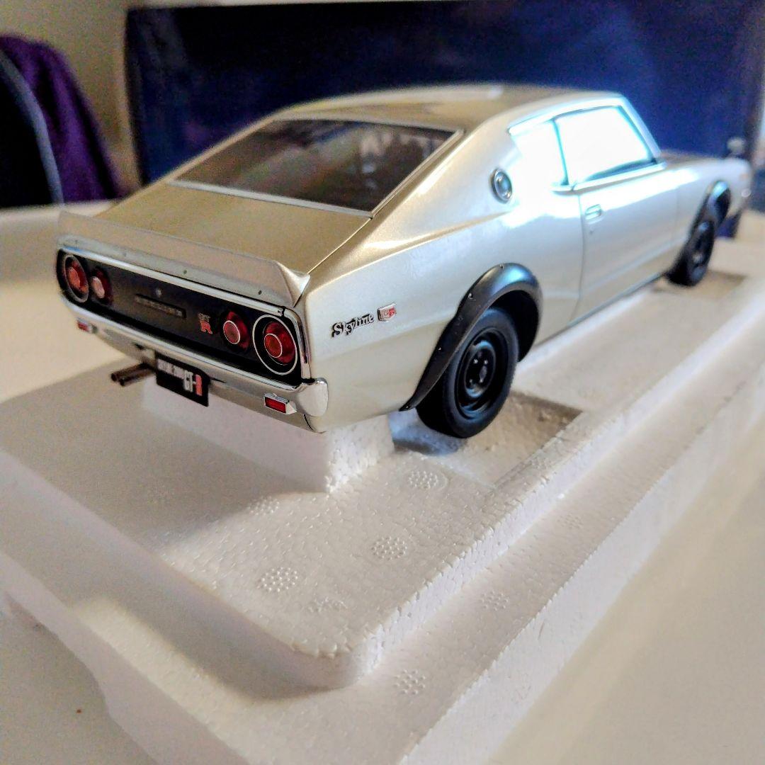 オ一トア一ト　スカイライン2000GT-R(KPGC110)ケンメリ1/18