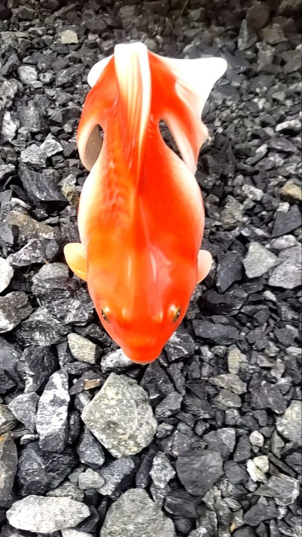 金魚の置物ノリタケ2つで