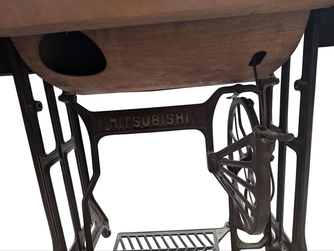 アンティークミシン 足踏みミシン　三菱製 MITUBISHI ミシン