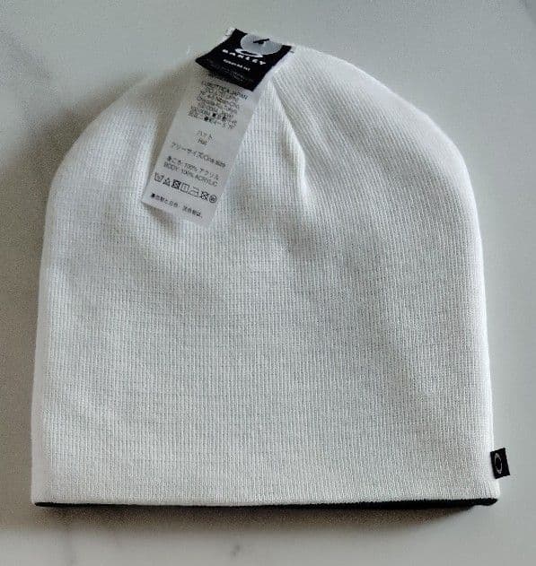 OAKLEY リバーシブル ビーニー ニット帽 ニットキャップ オークリー