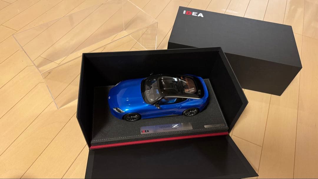 IDEA 1/18 日産 Z パフォーマンス 2023