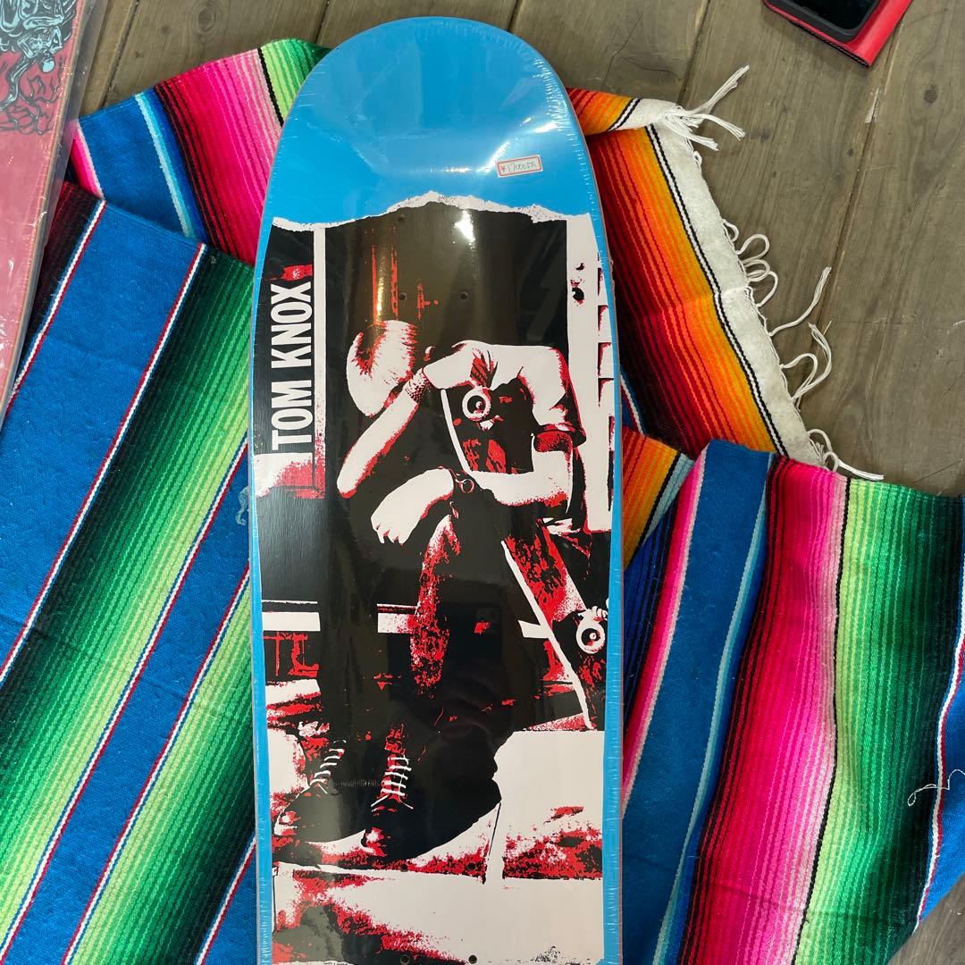 SantaCruz サンタクルーズスケボーデッキ　knox パンク9.89㌅