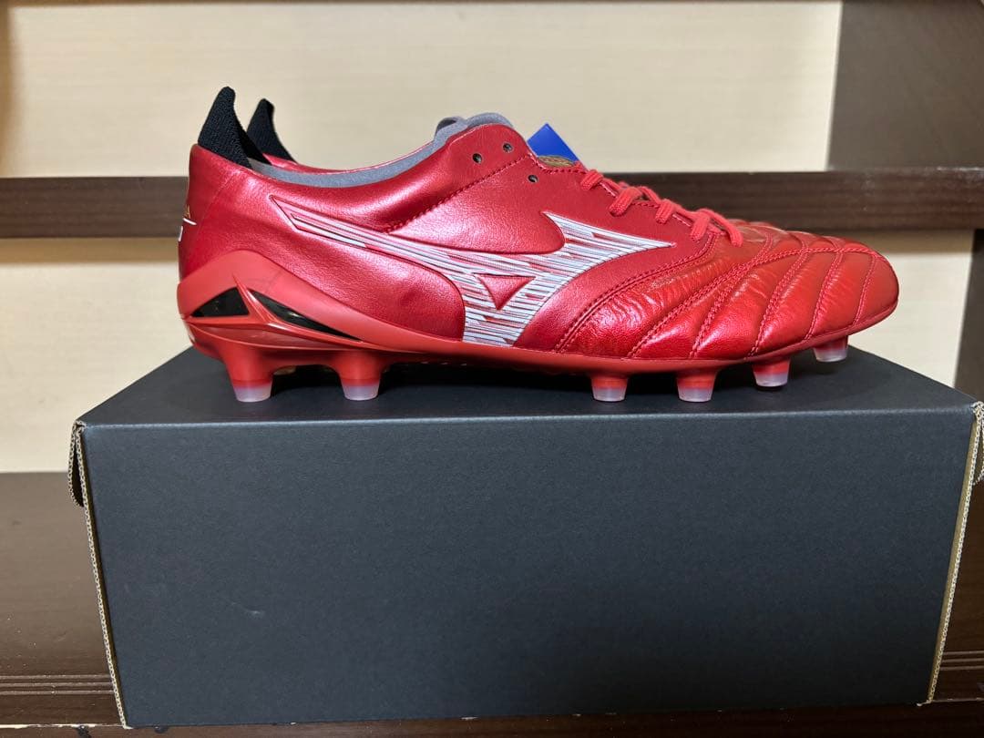 サッカースパイク　ミズノ　モレリアネオ4 限定色　新品　26.5cm