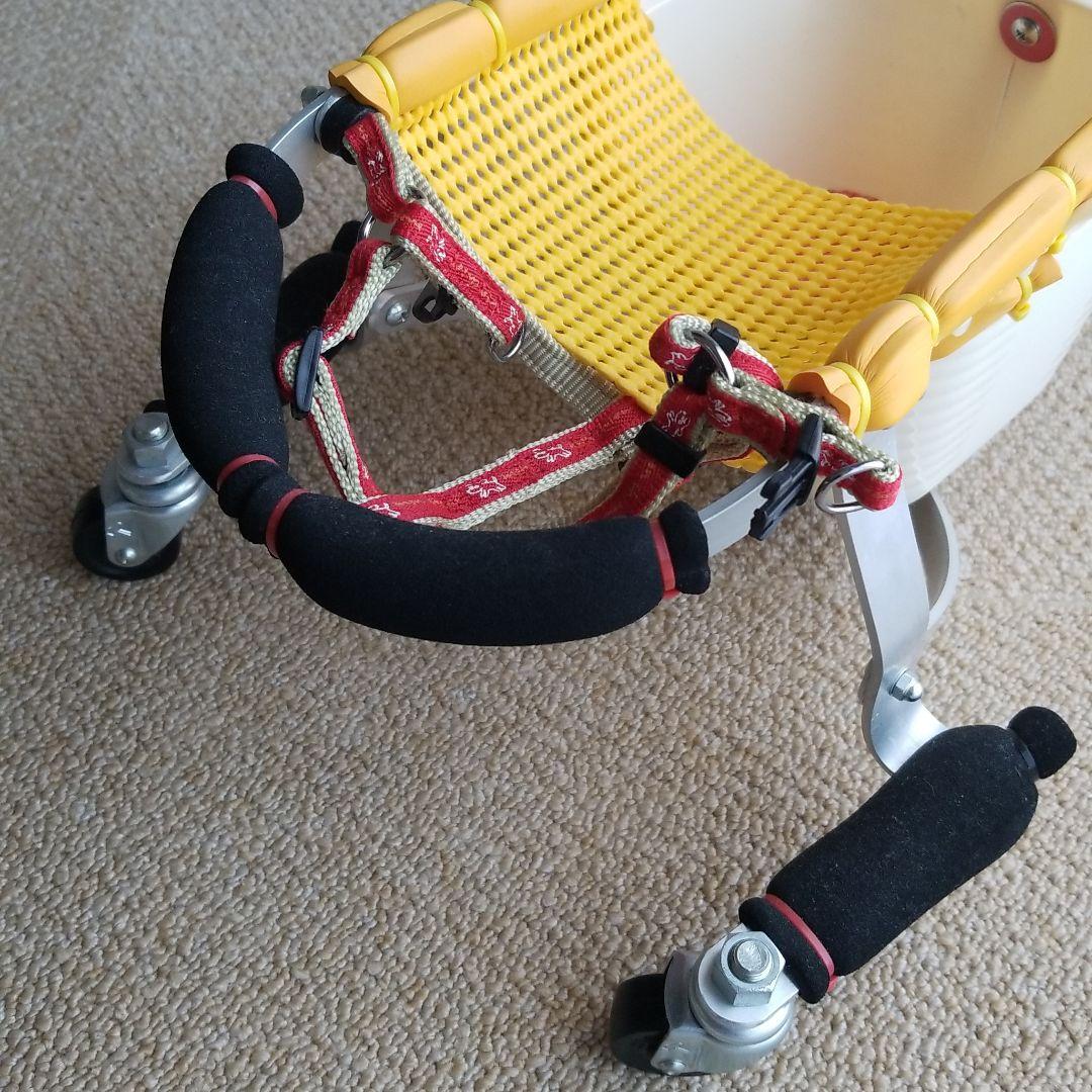 小型犬用　車イス　(超小型1.2kg～2.0kg位まで)　ティーカップ