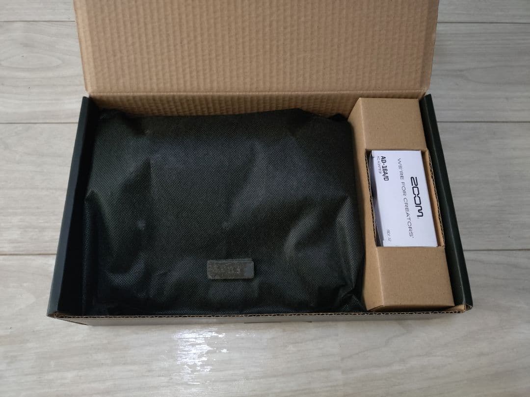 【純正アダプター付き】　ZOOM　B3n　マルチエフェクター　ベース