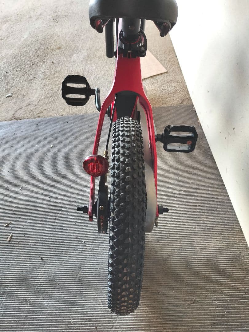 Ravi（ラビ） 　幼児用自転車 　レッド