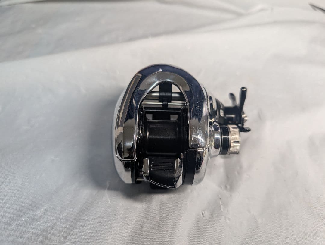 ハンドル無し　シマノ　管40HP 12アンタレス HG 右ハンドル