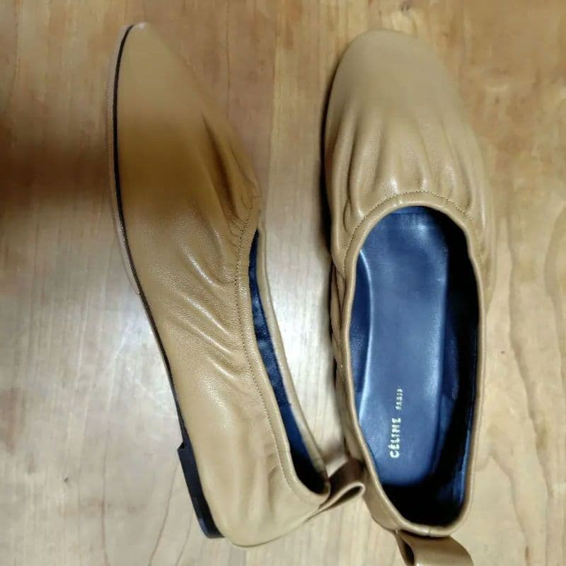 セリーヌバレエシューズ