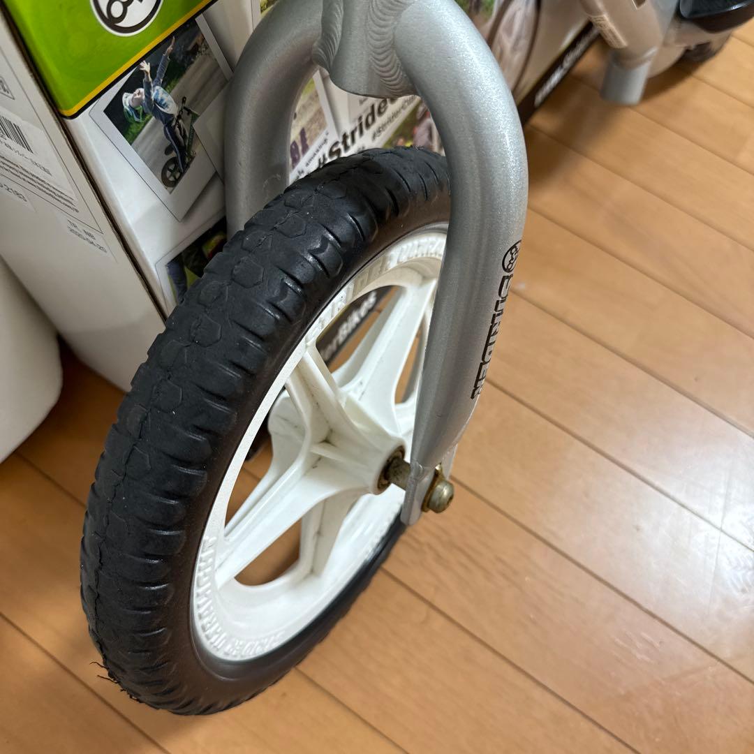 STRIDER PRO ストライダープロ　シルバー　バランスバイク