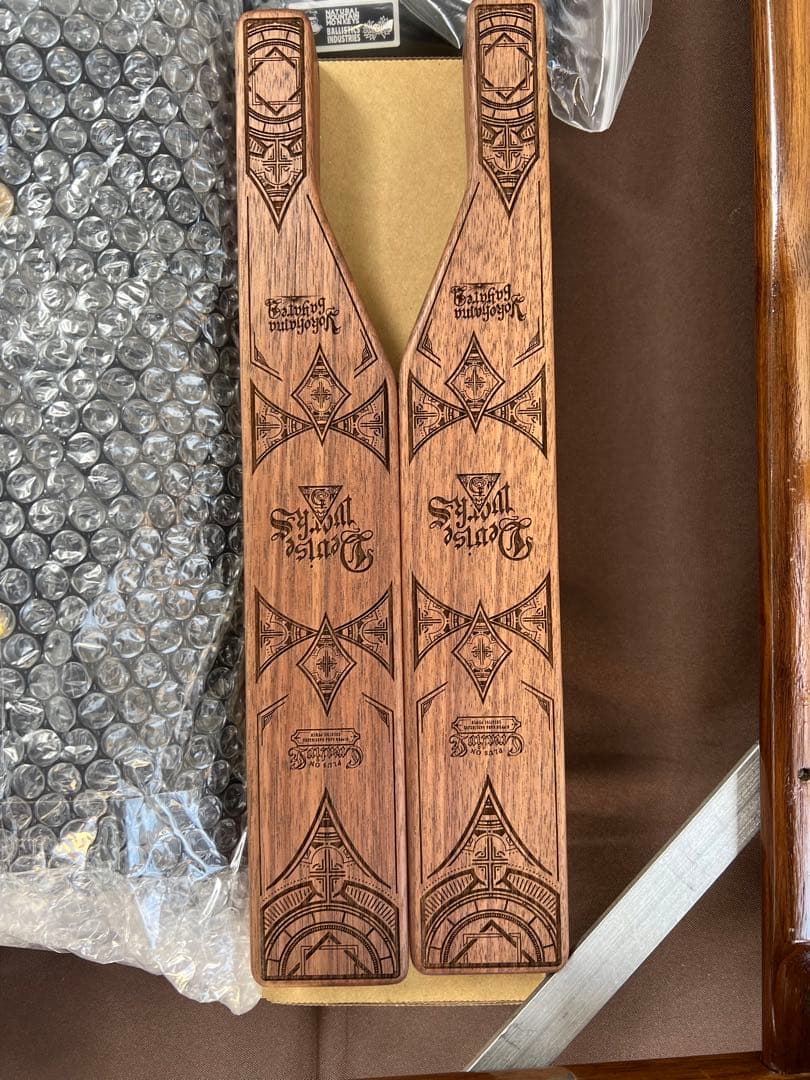 Kermit Chairウォールナットワイドセット