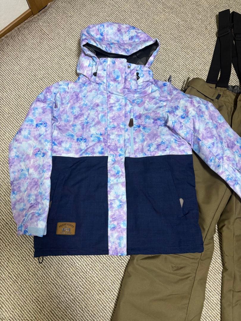 cosby スキーウェアー　女の子　レディース　サイズＭ