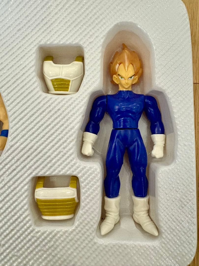 【希少品】　ドラゴンボールZ フィギュア 超戦士大全　結集三大スーパーサイヤ人