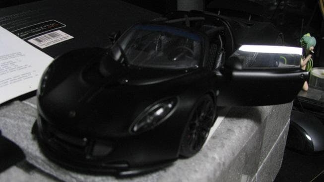 ミニカー AUTO art 1/18 HENNESSEY VENOM GT SPYDER