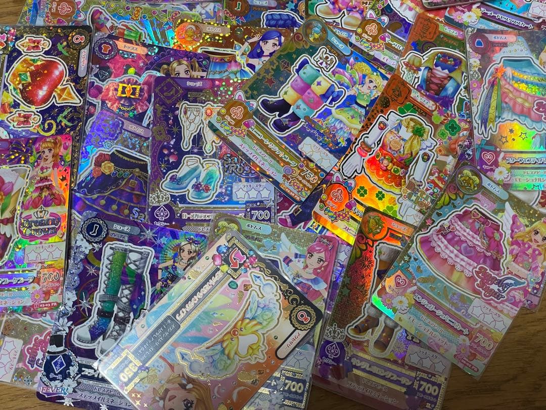 カブトムシ出品　アイカツカード　まとめ売り