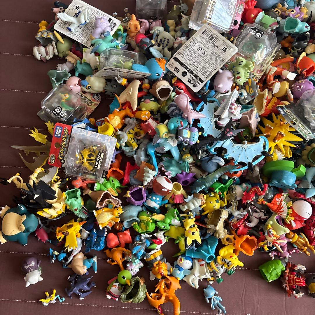 モンコレ　超大量　ポケモン　フィギュア　グッズ　853個以上　クリア　指人形