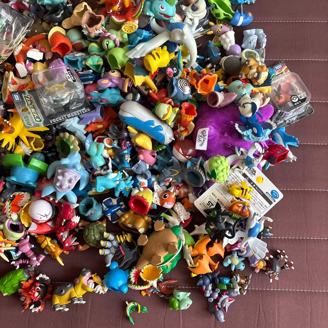 モンコレ　超大量　ポケモン　フィギュア　グッズ　853個以上　クリア　指人形