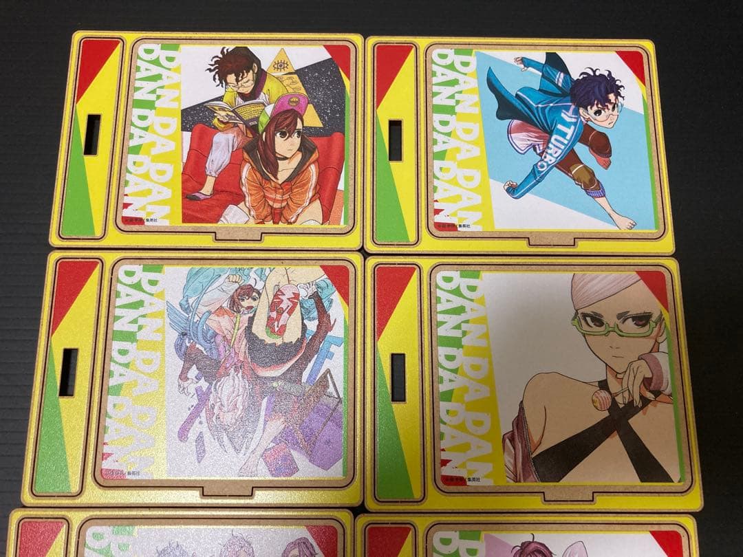 ダンダダン 木製スタンド 全8種 綾瀬桃 オカルン 白鳥愛羅 星子 ターボババア