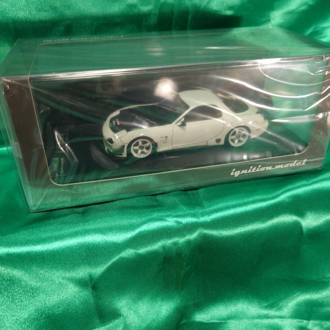 1/43 FEED RX-7 (IFD3S) ホワイト IG2187