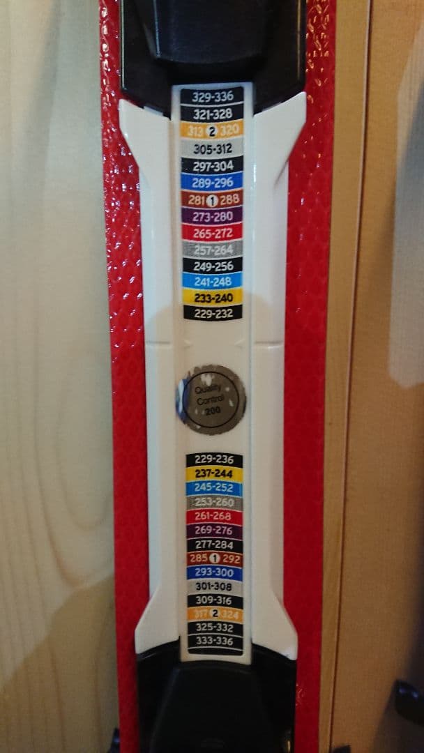 ATOMIC J4 150㎝①簡単調整ビン229～336㎜ アトミックスキー板