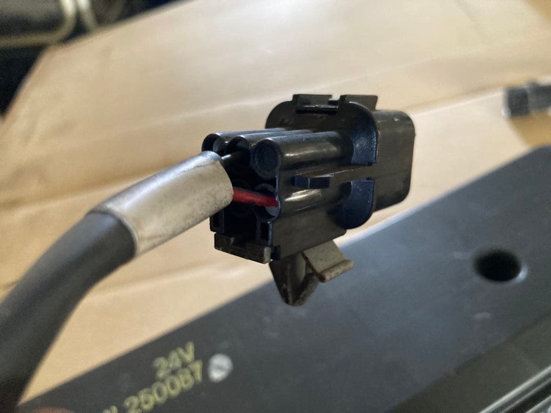 三菱ふそう newキャンター テールランプ 左右セット