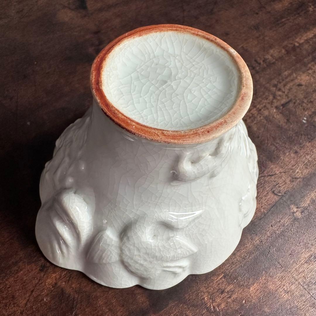 ［希少］美品 李朝 白磁 陽刻 十長生文 花形盃 朝鮮美術 酒器 杯