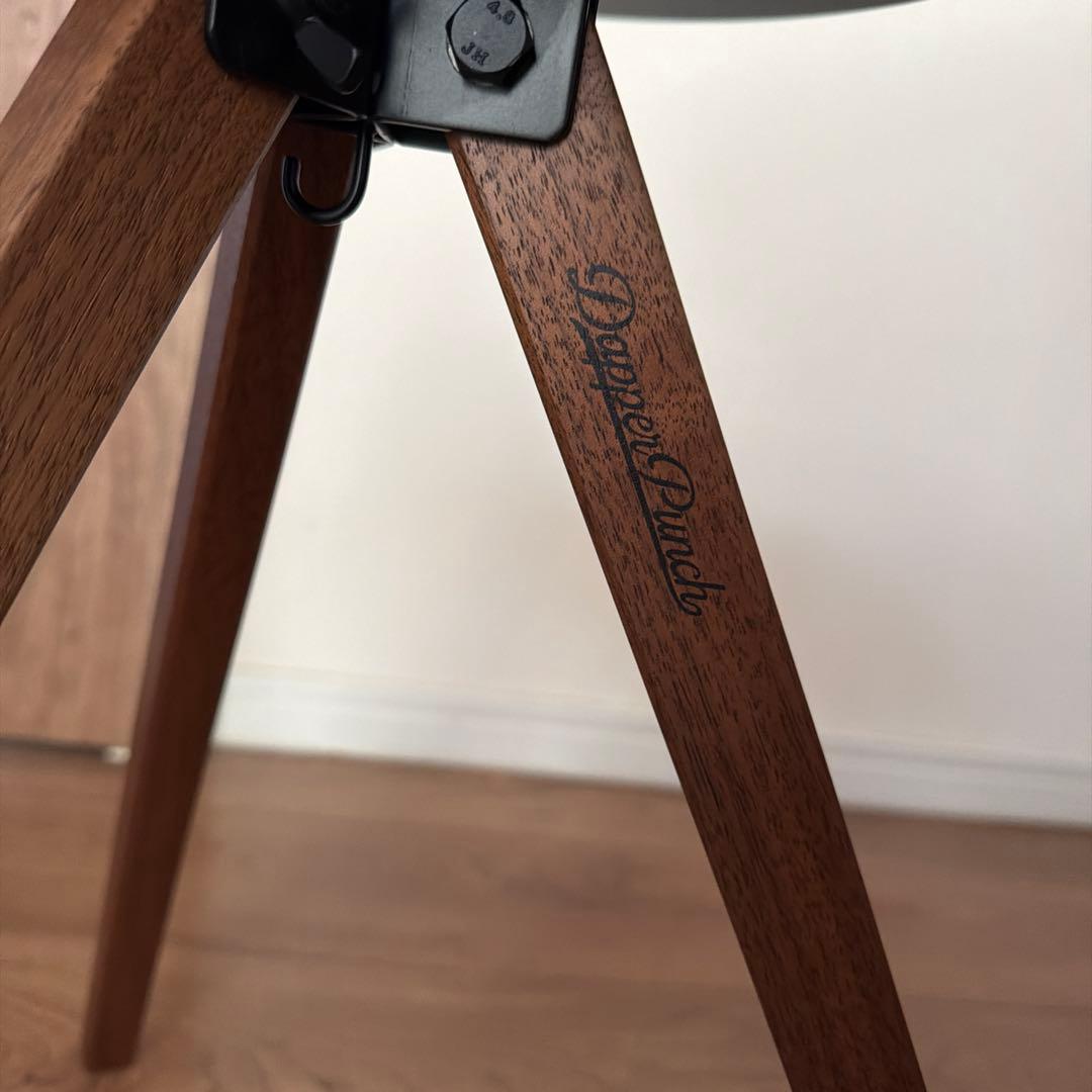Dapper Punch ダッパーパンチ　木製三脚　H390 ウォールナット