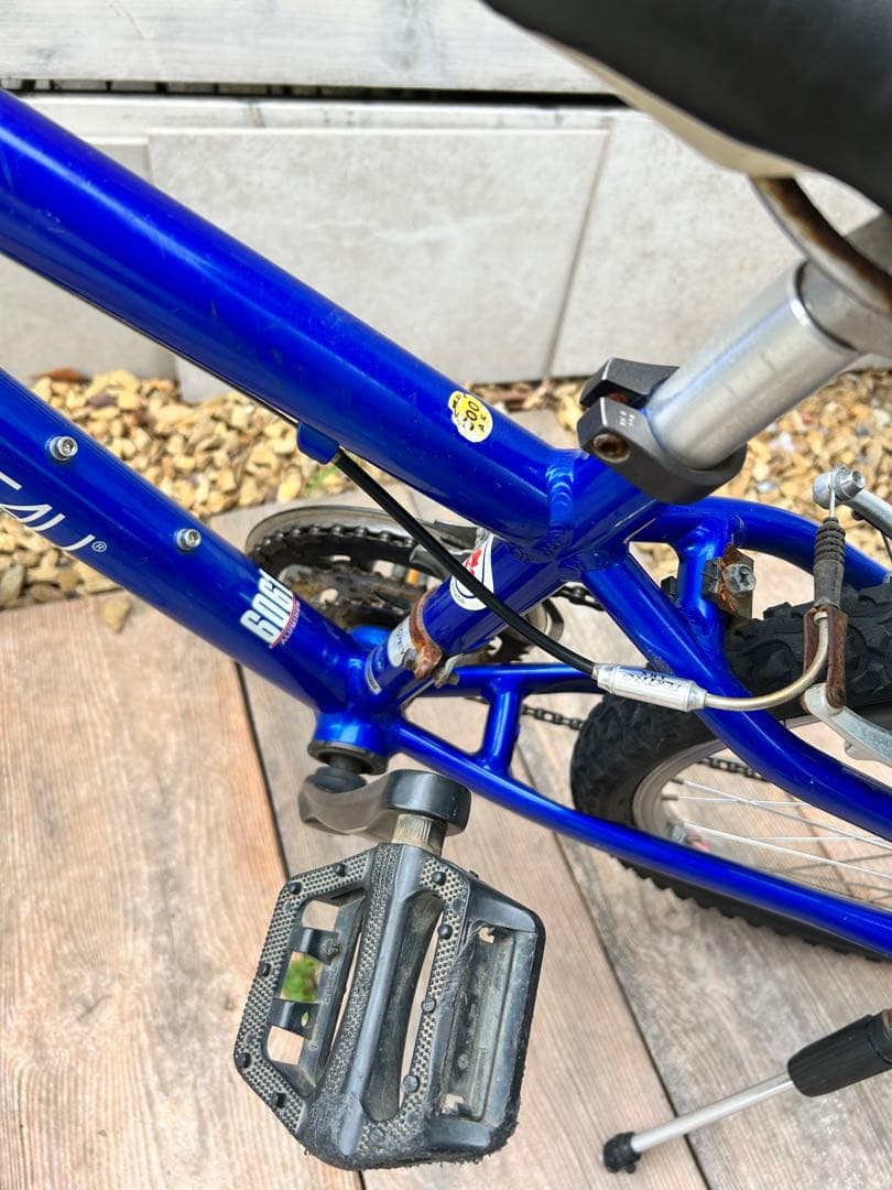 マウンテンバイク 青 サスペンションフォーク