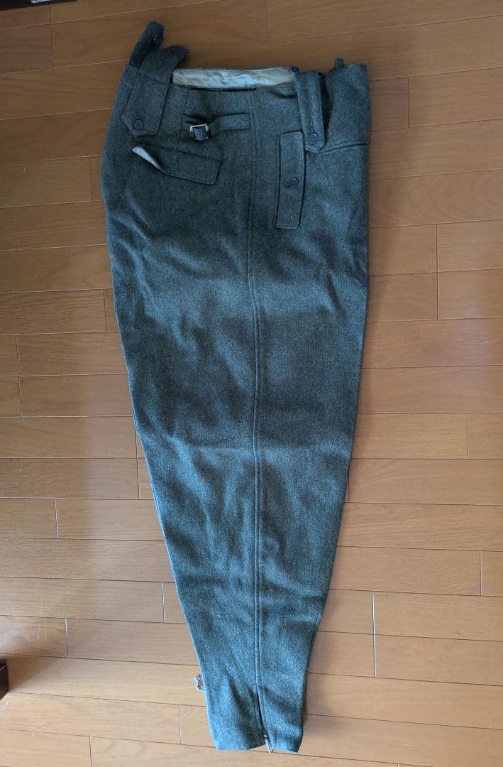 ドイツ軍戦闘服 ウール製 グレー