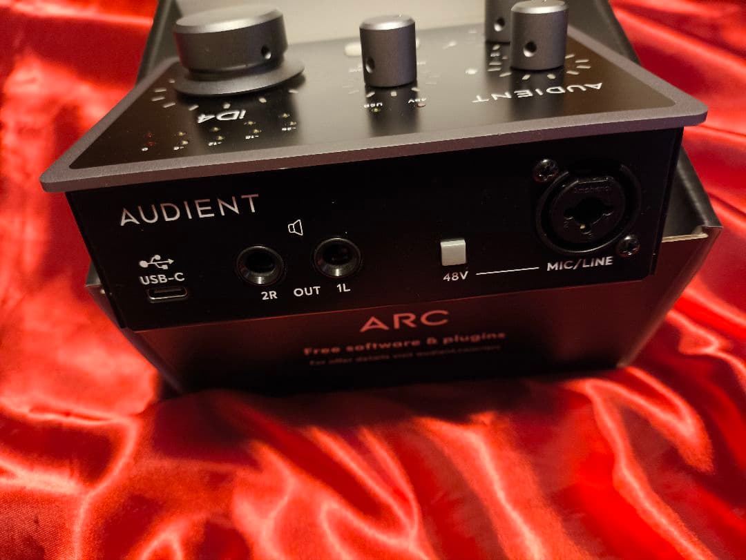 AUDIENT iD4 MKⅡ オーディオインターフェイス