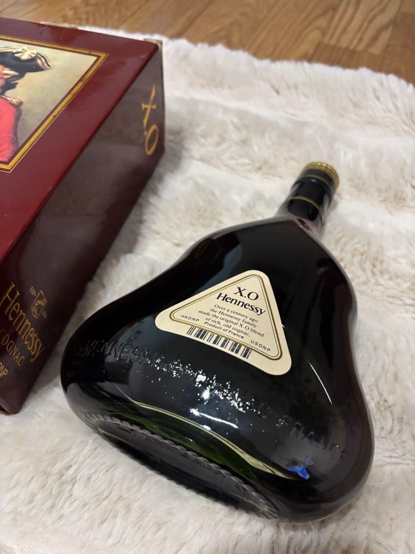 Hennessy XO コニャック 箱付き　700ml