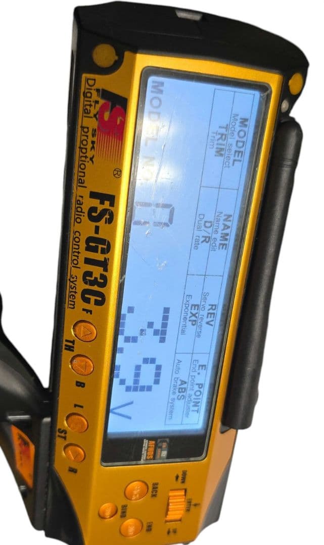 FS-GT3C　 プロポ　送信機のみ