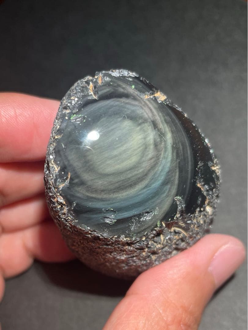 研磨品　十勝石玲瓏　レインボーシラー